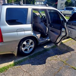 2004 Subaru Forester