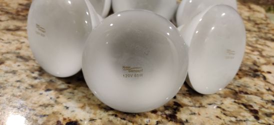 BR30 light bulb, 120v, 65watts, 5000k