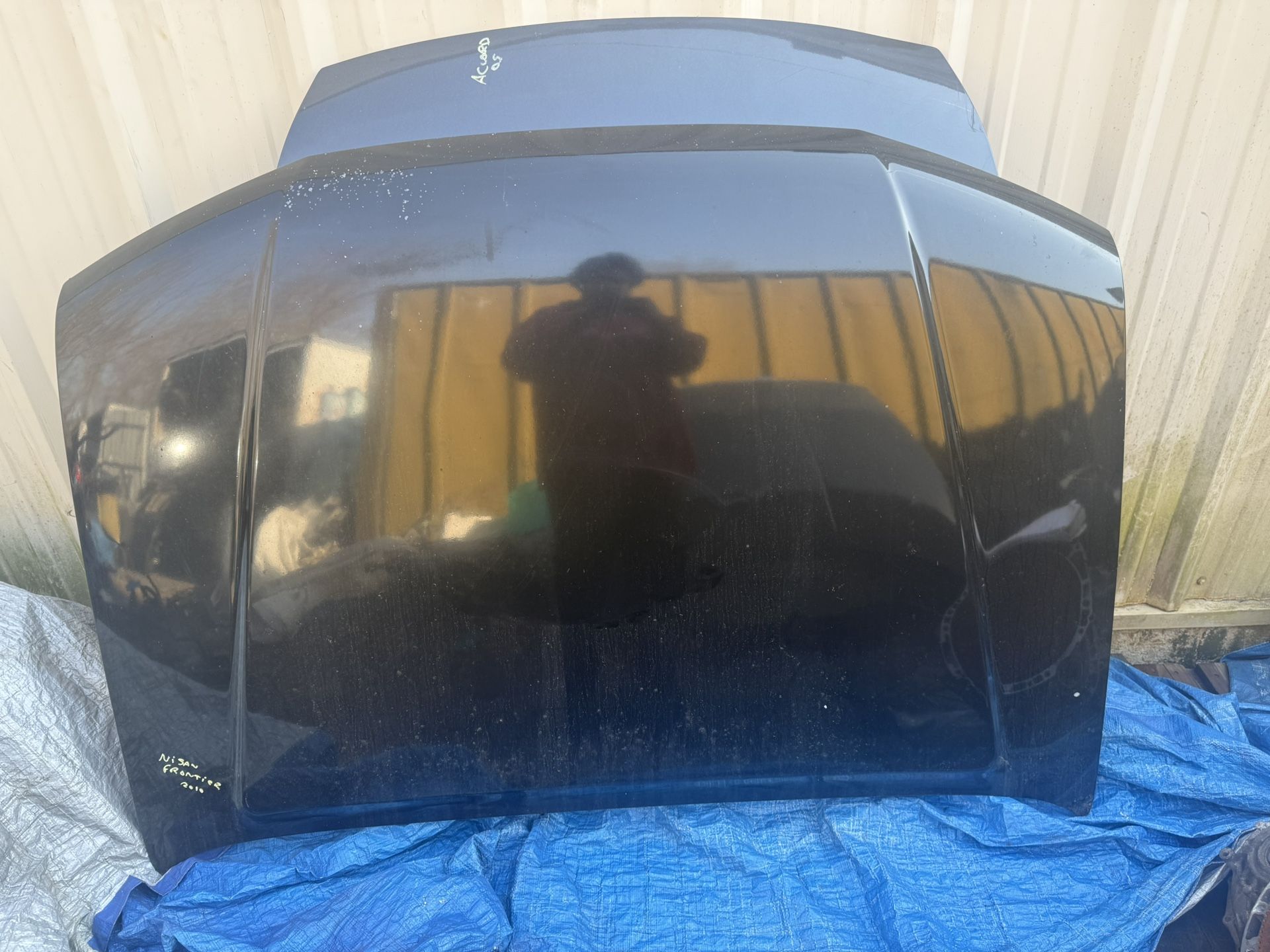 2010 Nissan Frontier Hood
