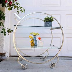 Mid Century Modern bar cart in excellent condition from west elm 