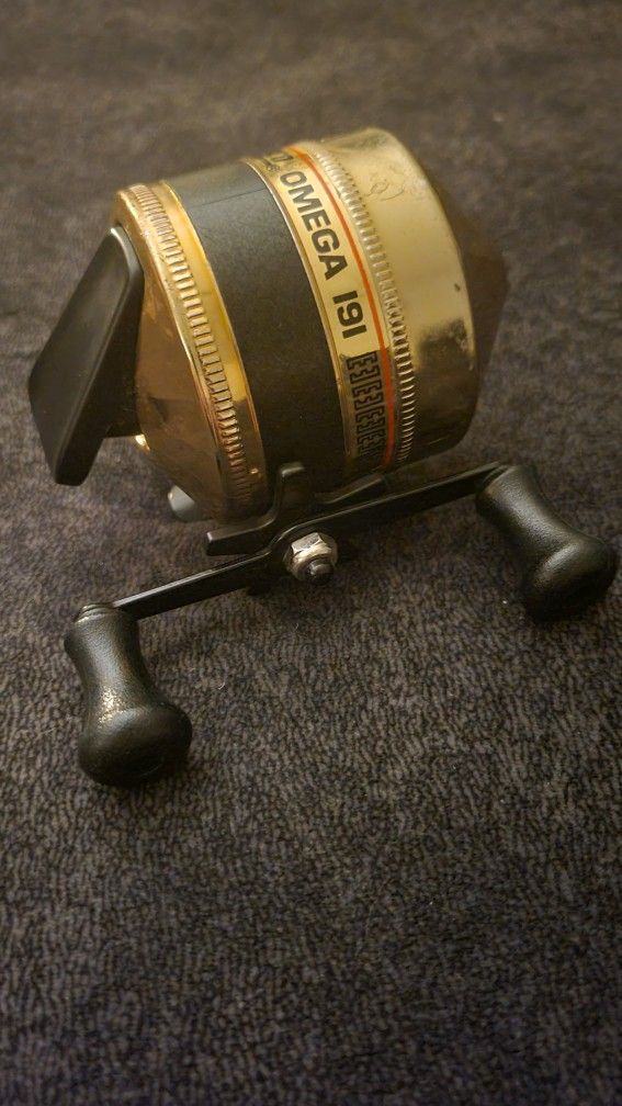 Vintage Zebco Omega 191