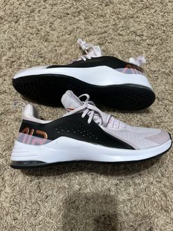 Nike Ladies Shoes- Size-8…. New!!!