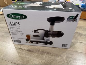 Omega Juicer