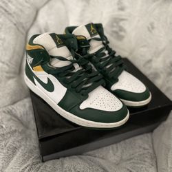 Jordan 1 Mid’s