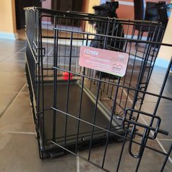 1 Midwest  Icrate Puppy Crate