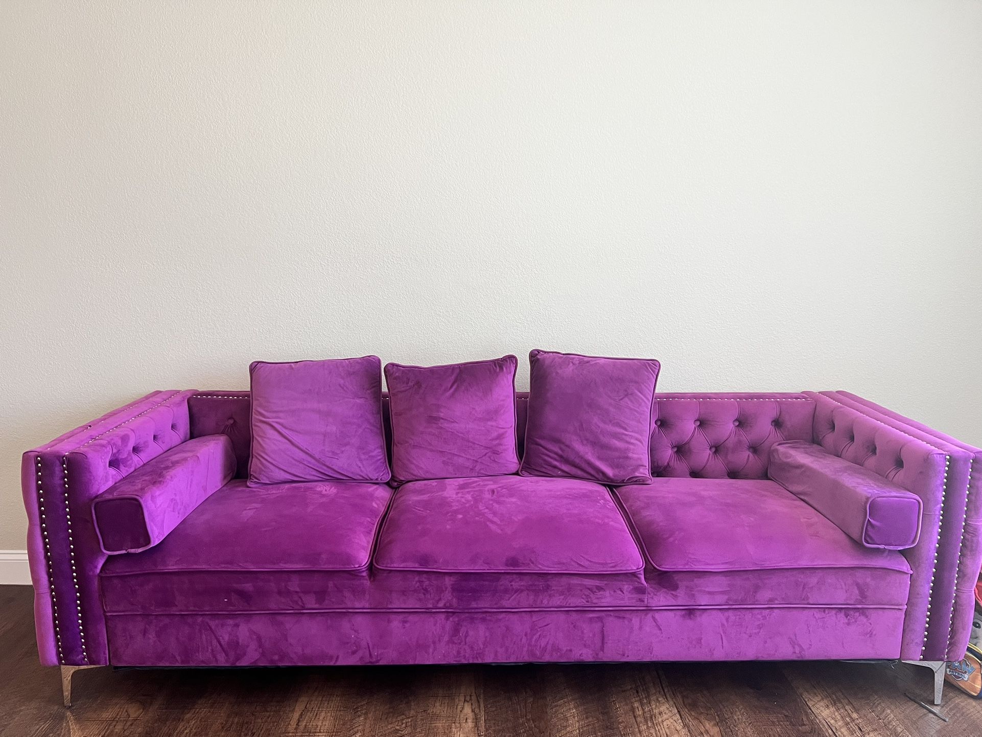 Couch for Sale in Mesa, AZ OfferUp