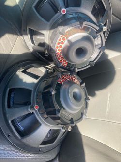 KICKER SUBS MEW 12” $100
