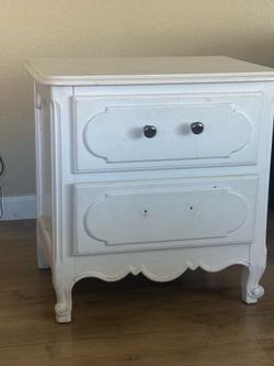 Night stand