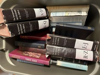 lot of 35 vintage antique religions book good condition 