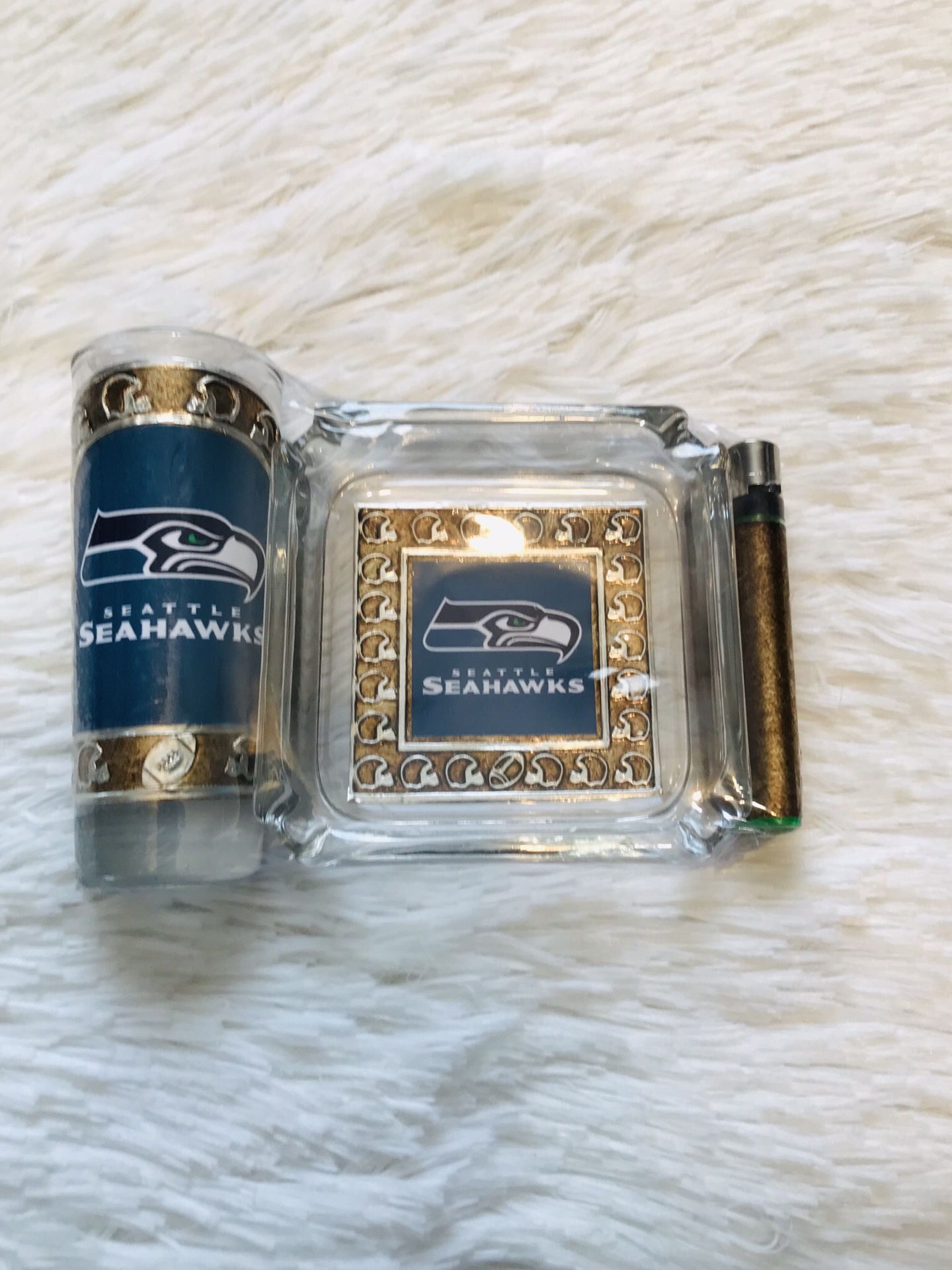 Seattle Seahawks ashtray set