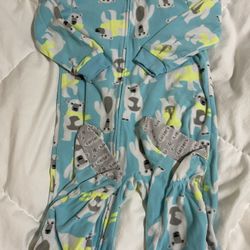 Carter’s 1 Piece Fleece Pajama Size 4T