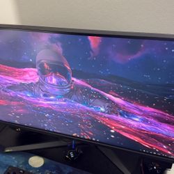 LIKE NEW, W/ ORIGINAL BOX | ROG 32" 2K 165hz IPS