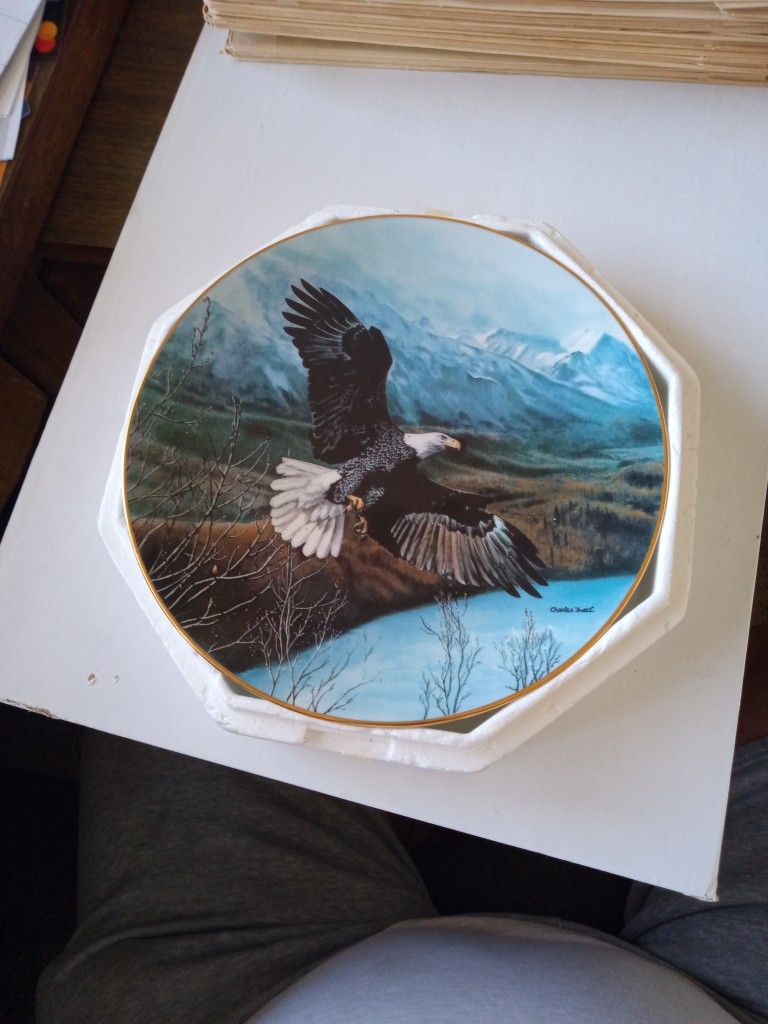 "FREEDOM" 1st Issue In Soaring Majesty Collection