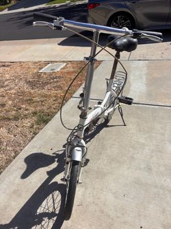 Giant Folding Bike