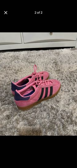 Adidas pink and blue suede Size 9