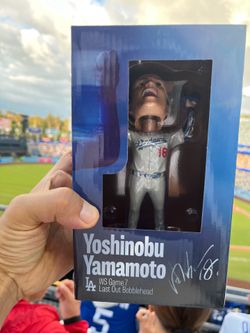 Yoshinobu Yamamoto Game 7 bobblehead