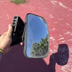 2008-2026 Freightliner CASCADIA POLY Right/Passenger Door Mirror - Used
