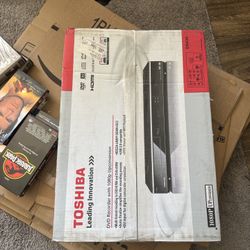 Toshiba DR430ku DVD Recorder Upconvert 1080p HD HDMI New SEALED NEVER OPENED!