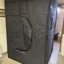 Large Grow Tent, Fans, Light And Accessories