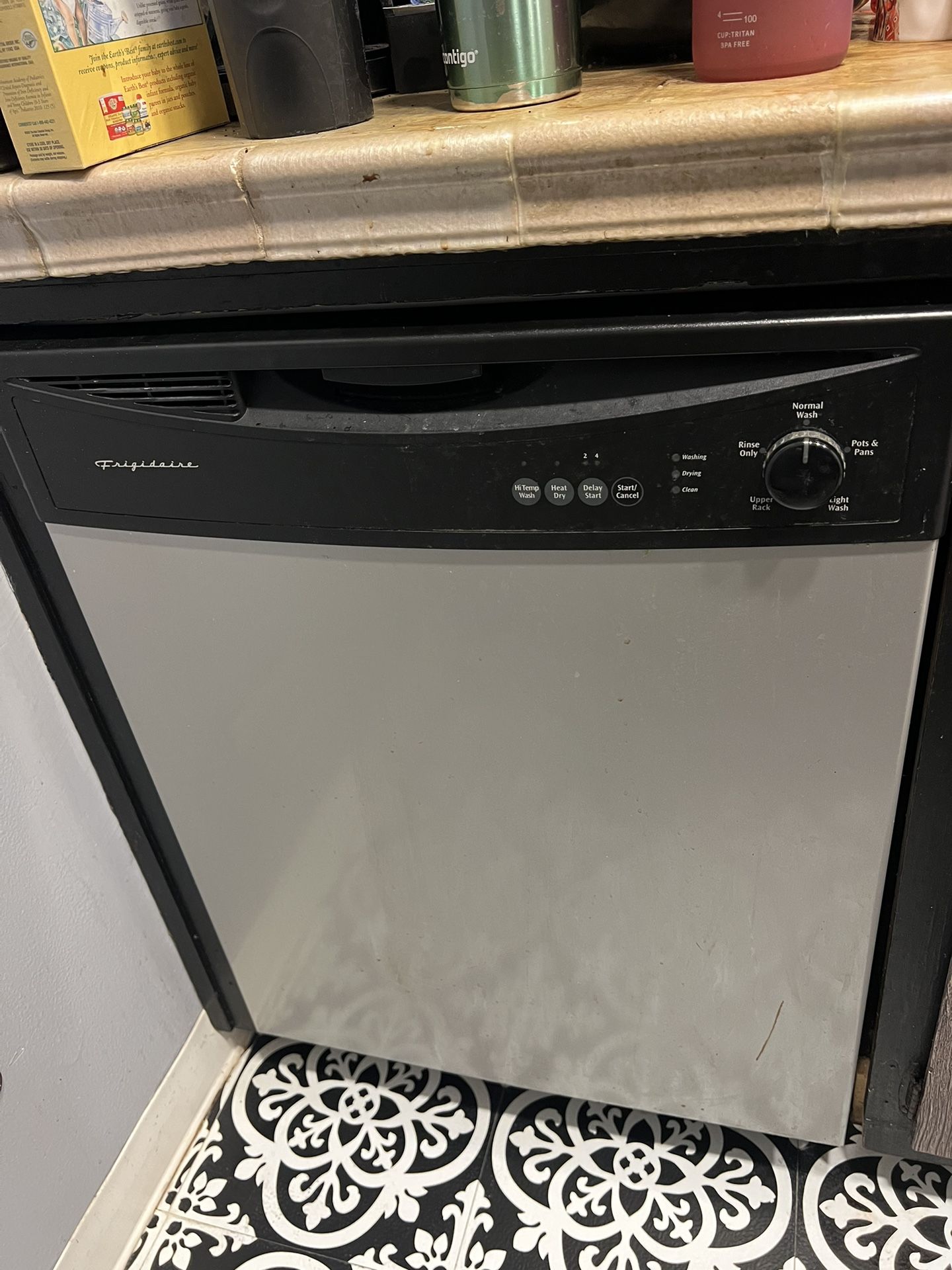 Frigidaire 24" Dishwasher