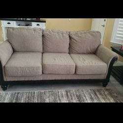 Beige Sofa And Loveseat 