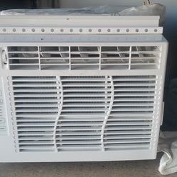 GE Air Conditioner Unit