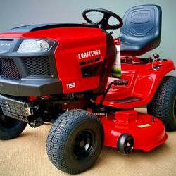 Brand new Craftsman T150 46-in 19.0 hp Briggs and stratton engine Gas Lawn tractor