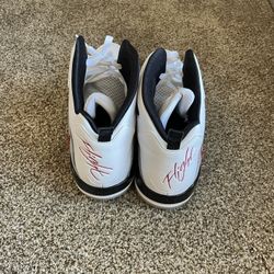 Jordans Size 11 (white)
