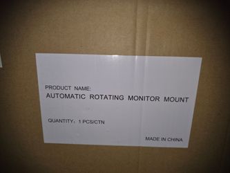 Automatic rotating monitor mountb