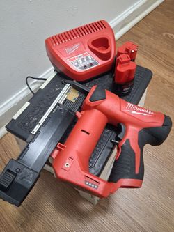Nailer gun