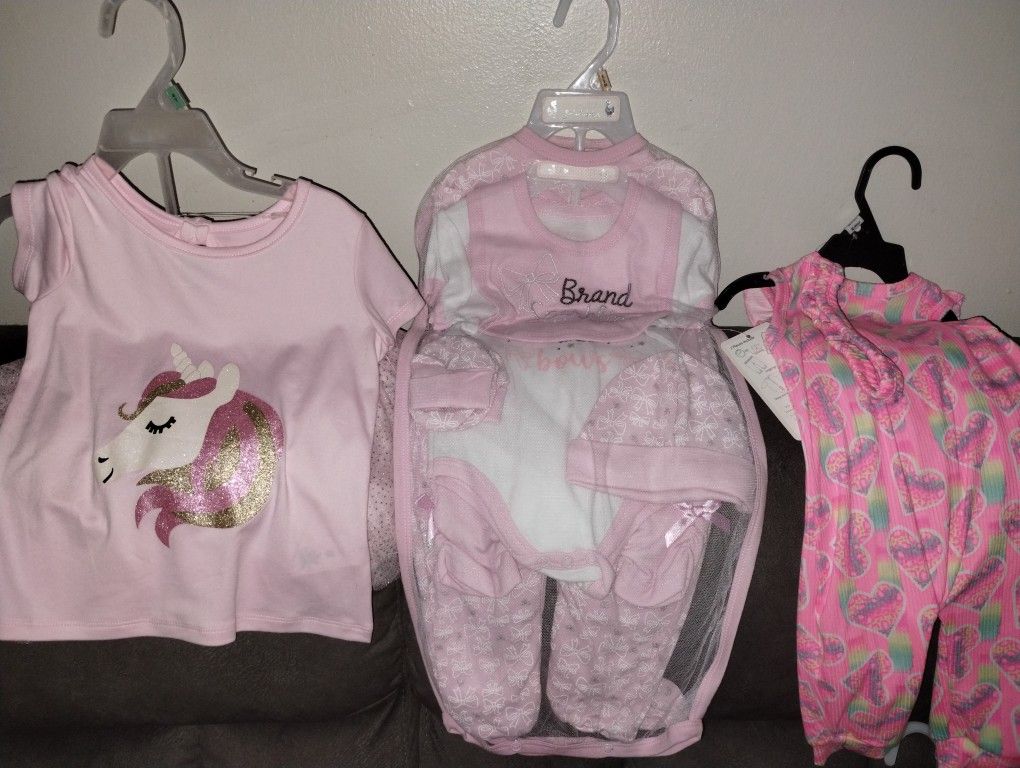 Baby Clothes And Diapers I Can Do Best Offer