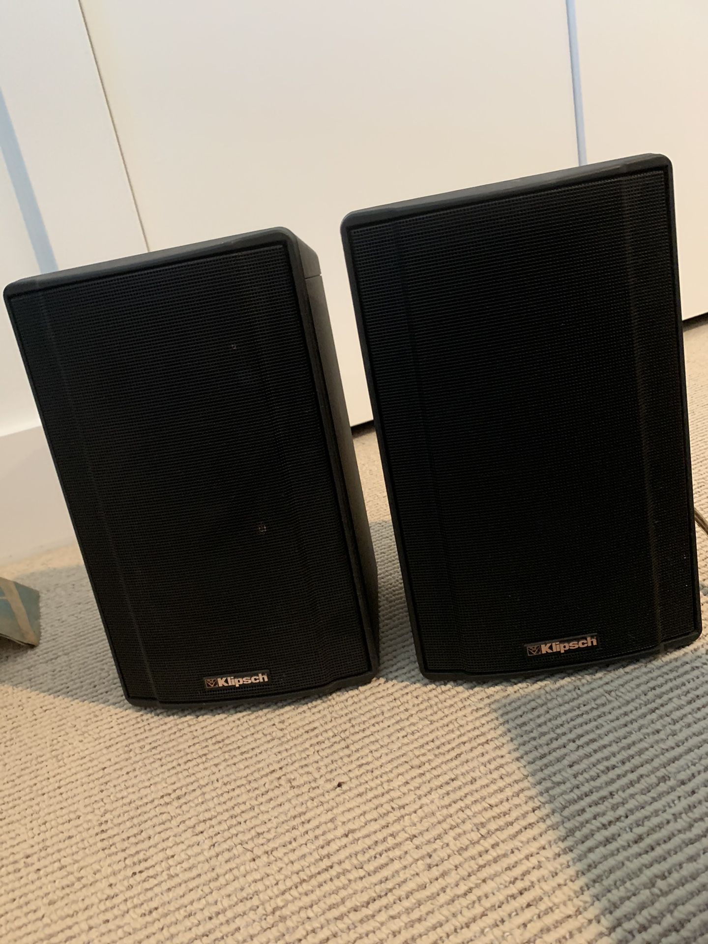 klipsch ksb 1.1 black good condition pair speakers good sound