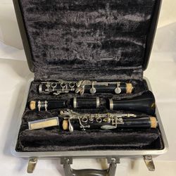 Bundy Clarinet - Resonite