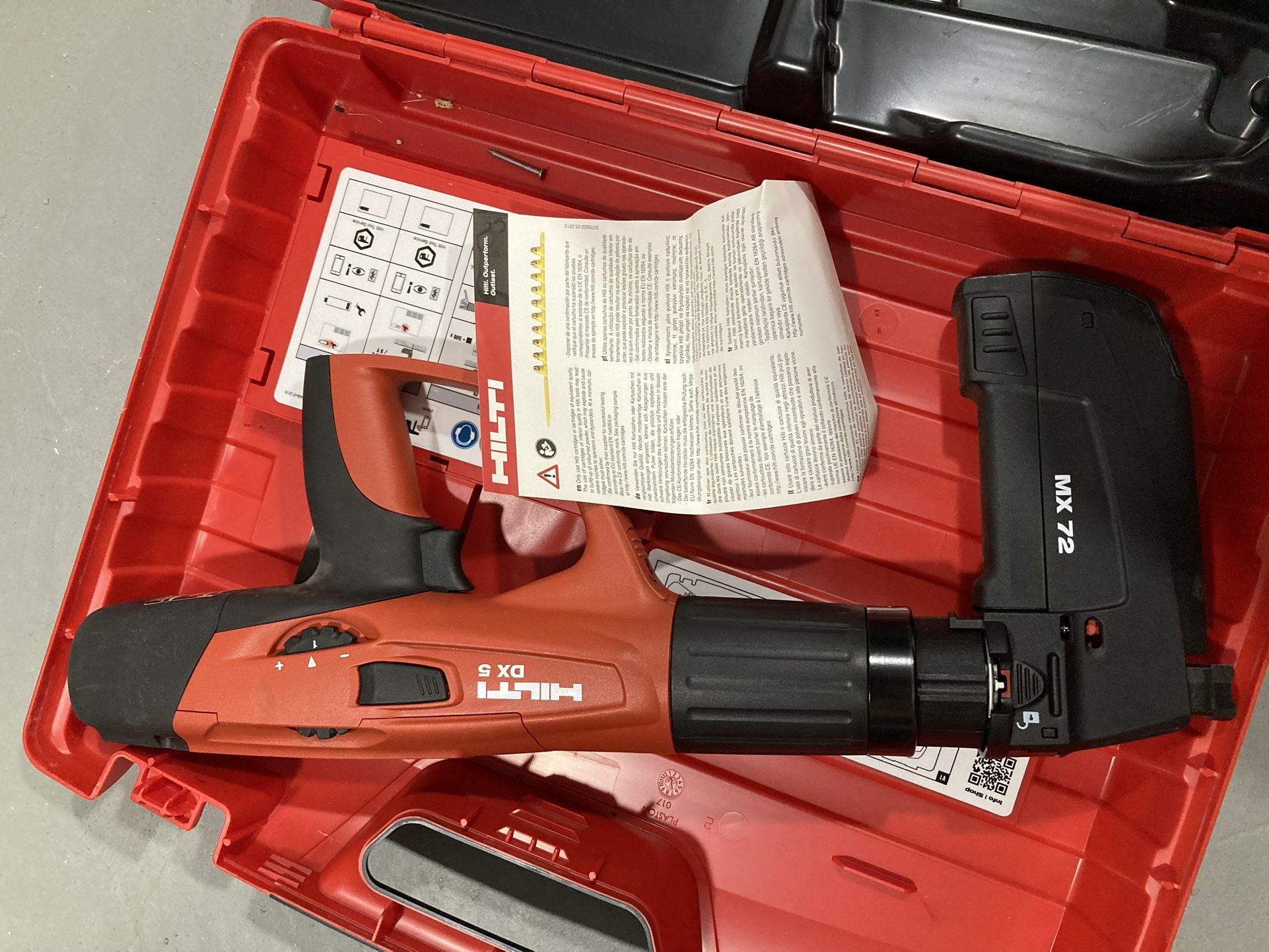 Hilti DX5 Nailer