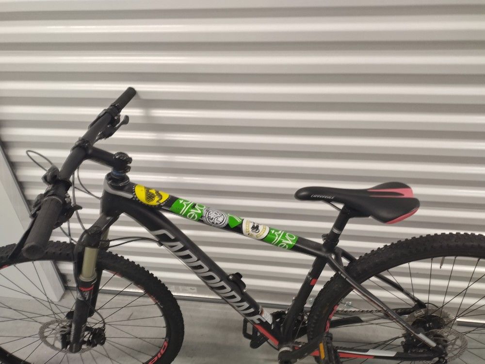 Cannondale Mountain Bike
