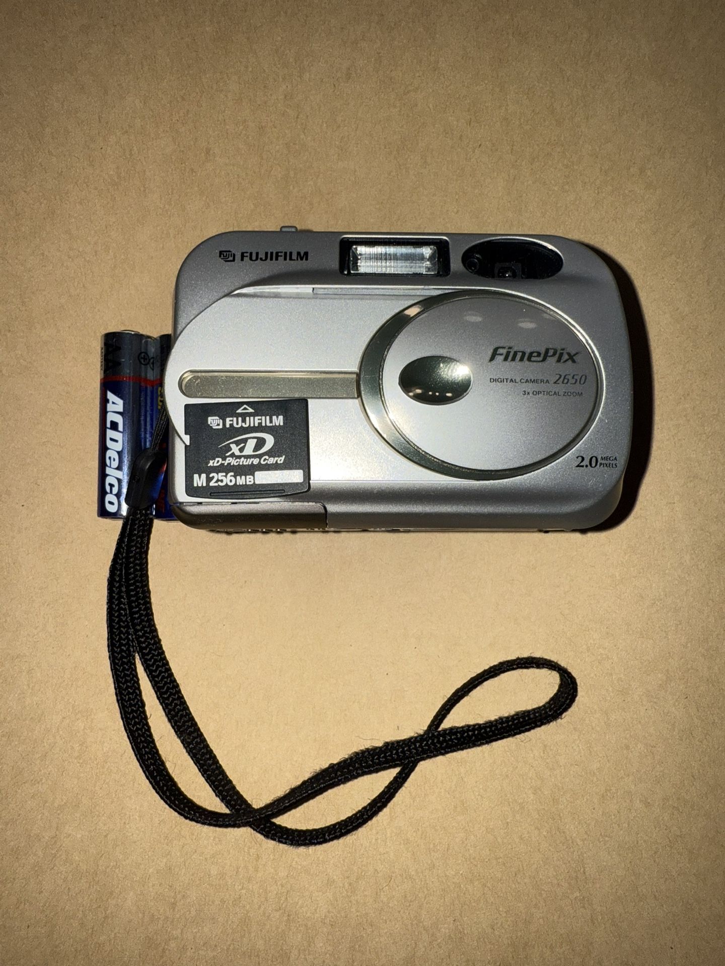 Fujifilm FinePix 2650 digital camera