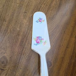 Royal Tudor Ware (Barker Bros.) Cake Pie Lifter (10.5 In.) England