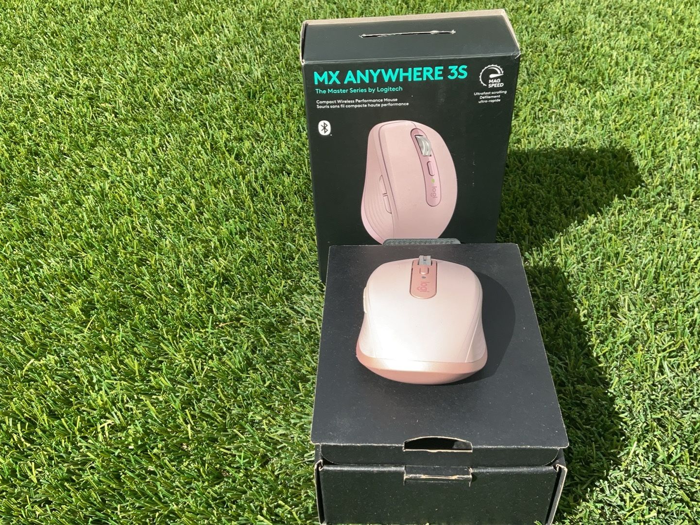 Logitech MX Anywhere 3S Compact Wireless Mouse, Fast Scrolling, 8K DPI Any-Surface Tracking, Quiet C