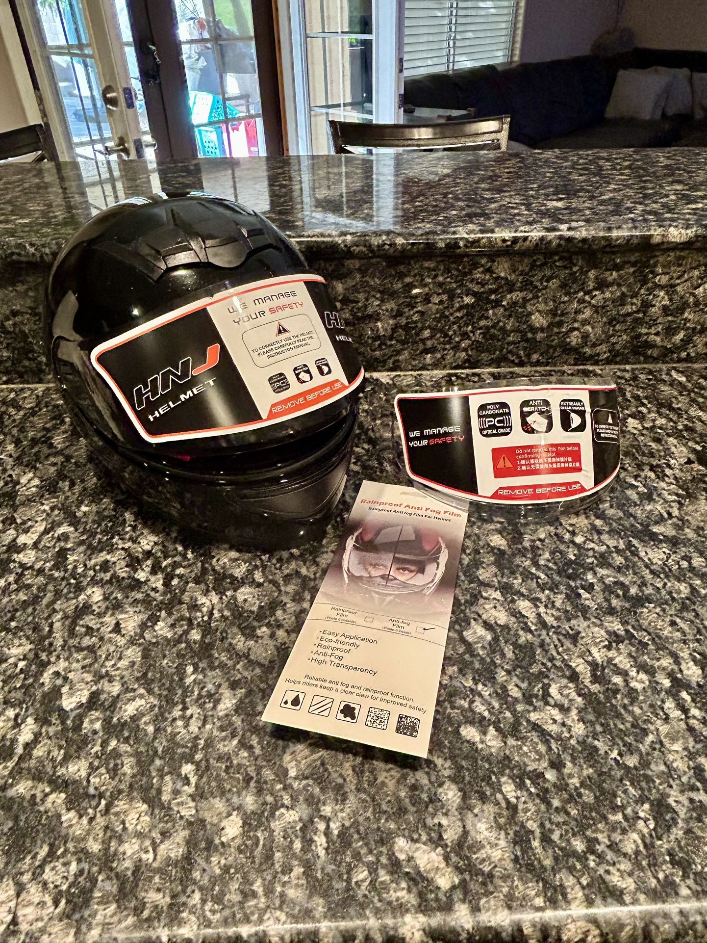 HNJ F-999 Full-Face Motorcycle Helmet – XL DOT Certified (New) 