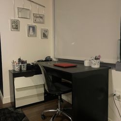 L Shaped Desk 
