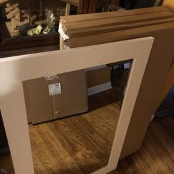 New White Mirror