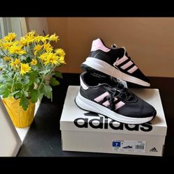 Brand NEW Adidas Running Sneakers Women SIZE 7