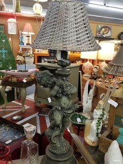 Vintage Ornate Statue Lamp