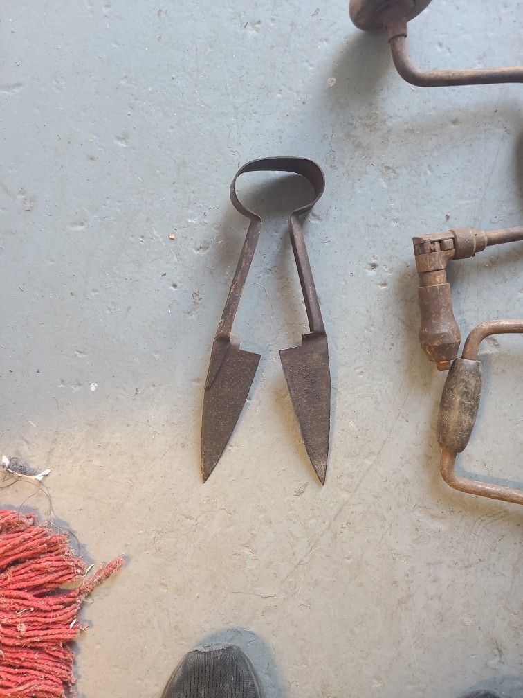 Antique SHEARS