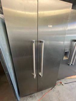 Thermador 42” built in refrigerator
