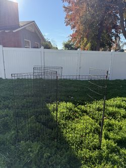 Metal Fence With Door 8 Panels 2feet X 40” Tall
