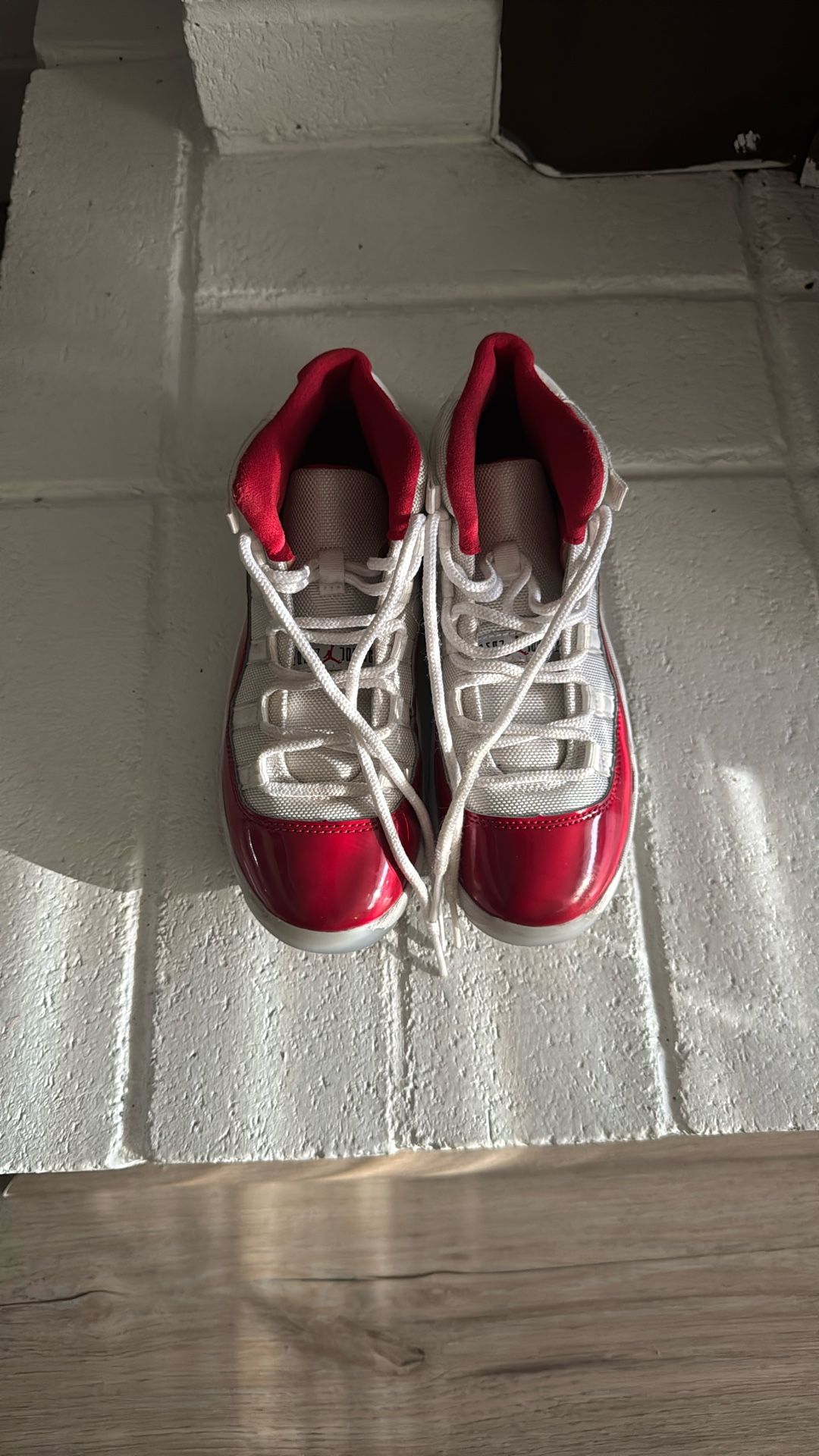 Jordan 11 Retro Cherry Size 2 /12