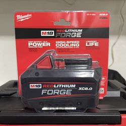 New Milwaukee M18 Forge battery 8.0 aH