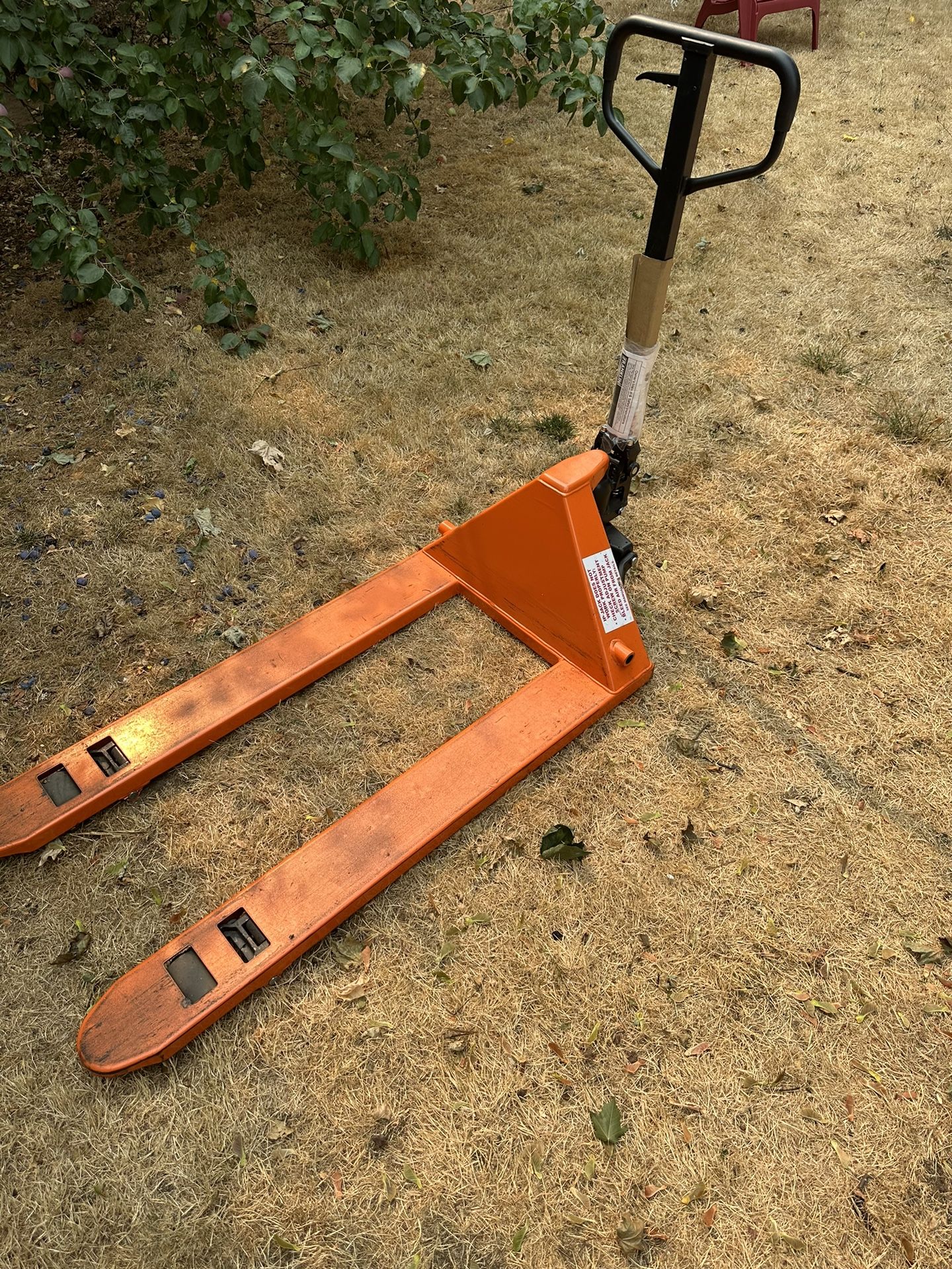 Franklin 2.5 Ton Pallet Jack