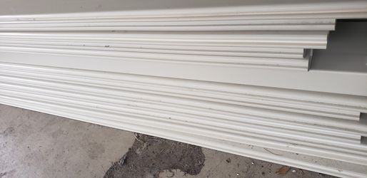 Tanish vynal pickets 6ft